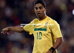 壹号娱乐网页版-足球职业界强敌对抗，球队实力争霸赛场精彩